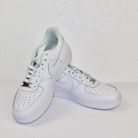 NWOT Nike Air Force 1 white shoes - Picture 1 of 8